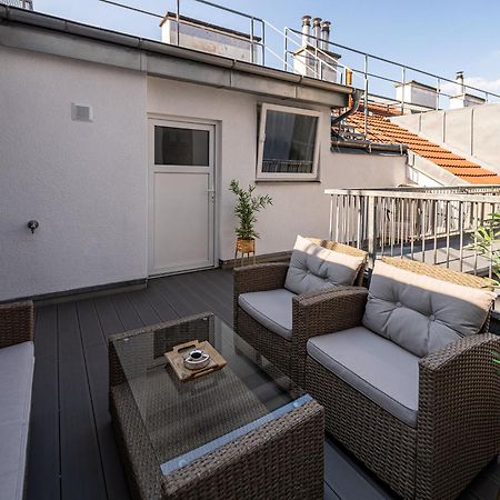 Apartment With Balcony Near Augarten Відень Екстер'єр фото