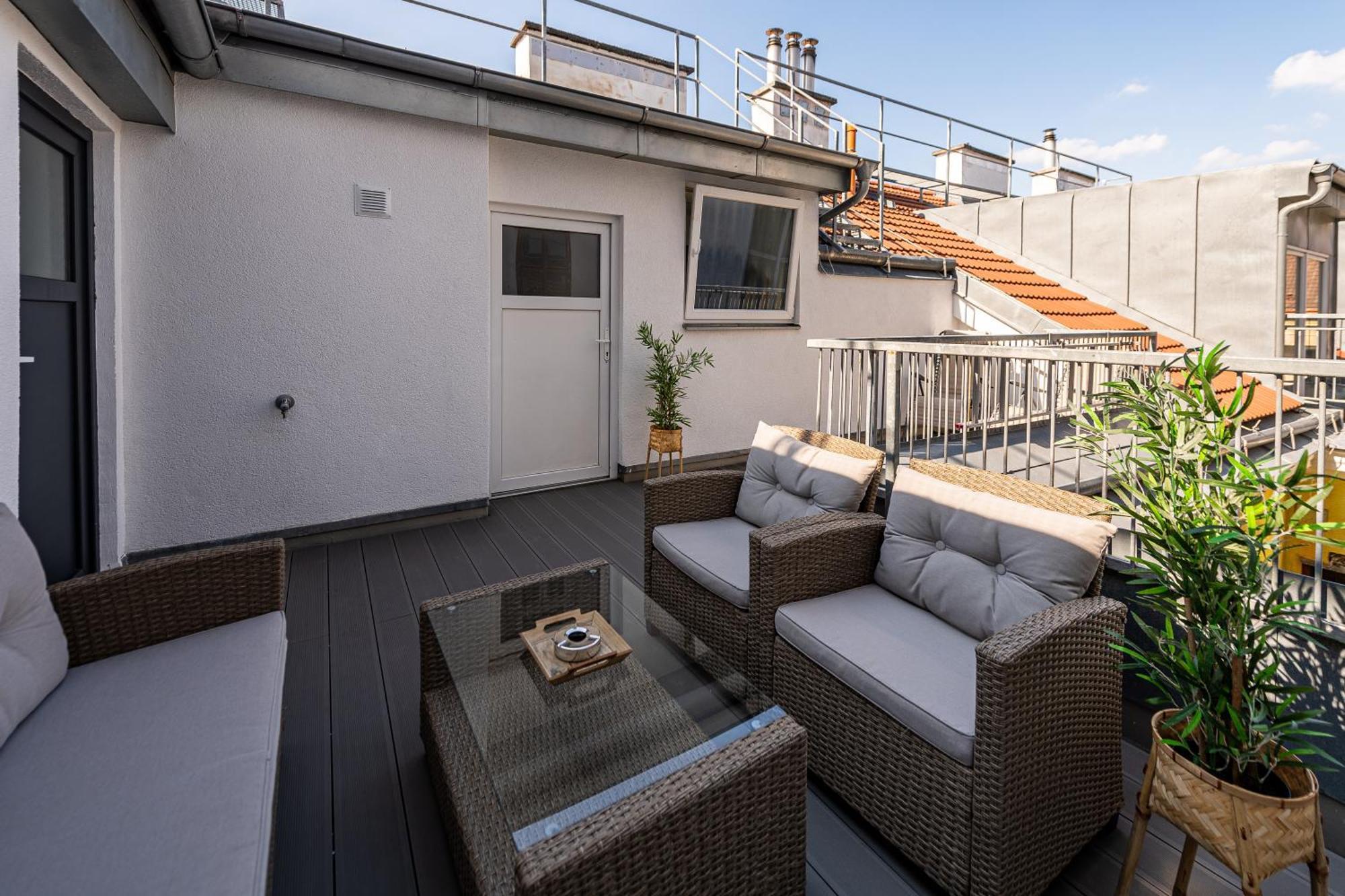 Apartment With Balcony Near Augarten Відень Екстер'єр фото