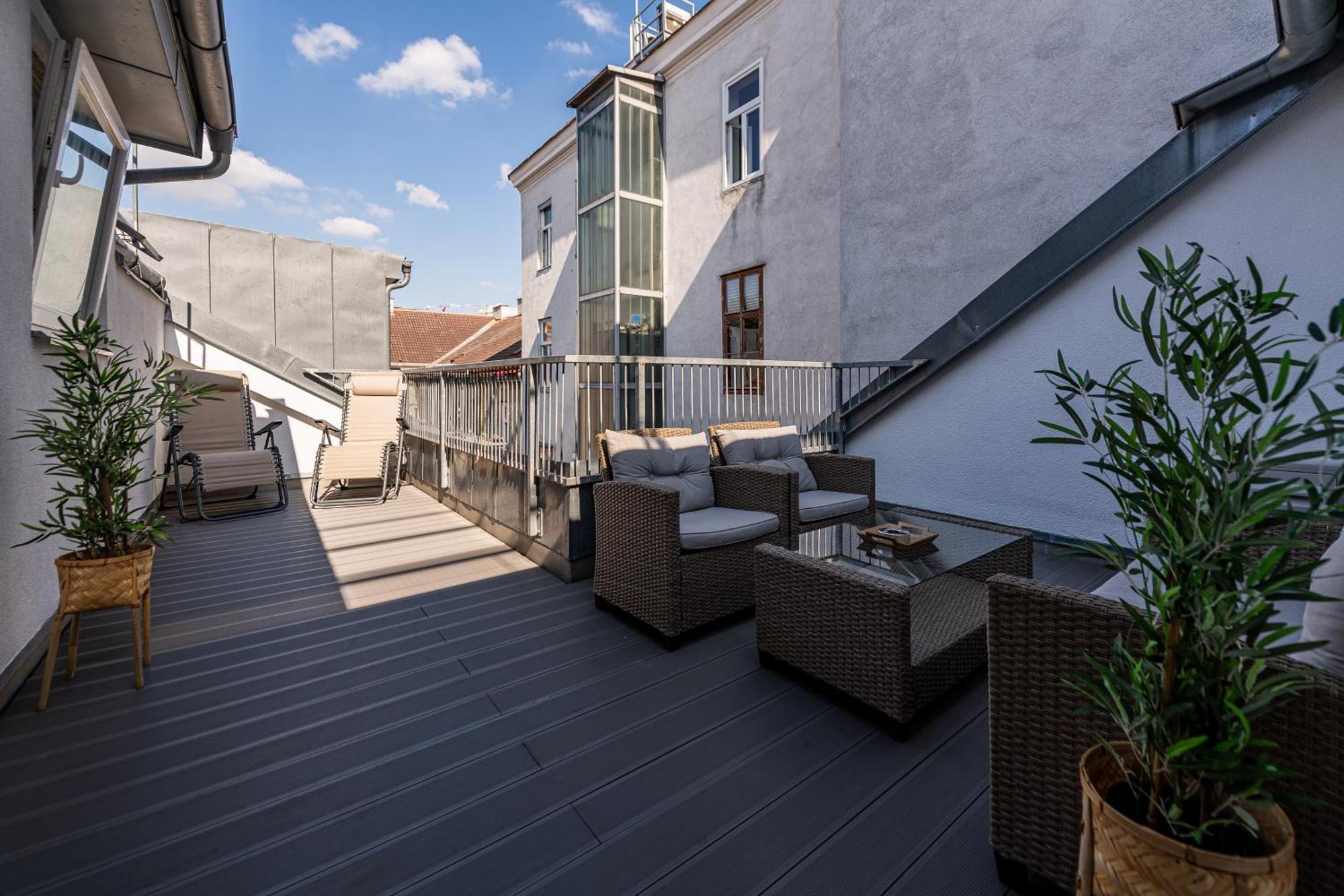Apartment With Balcony Near Augarten Відень Екстер'єр фото